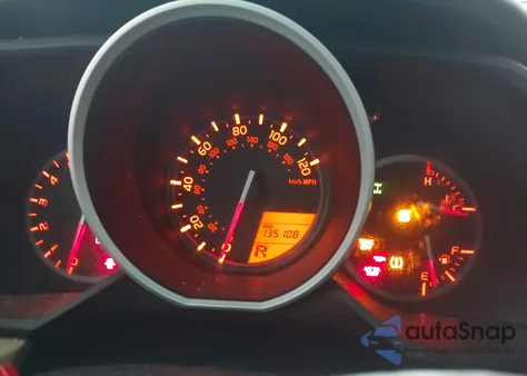 2012 Toyota 4Runner Sr5 z USA, uszkodzony, nr VIN JTEBU5JR2C5090312